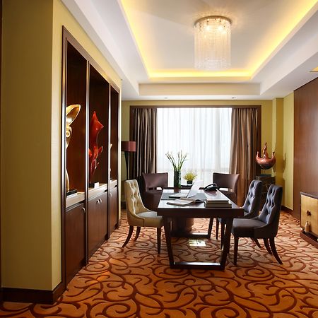 Crowne Plaza Zhongshan Xiaolan, An Ihg Hotel Eksteriør bilde